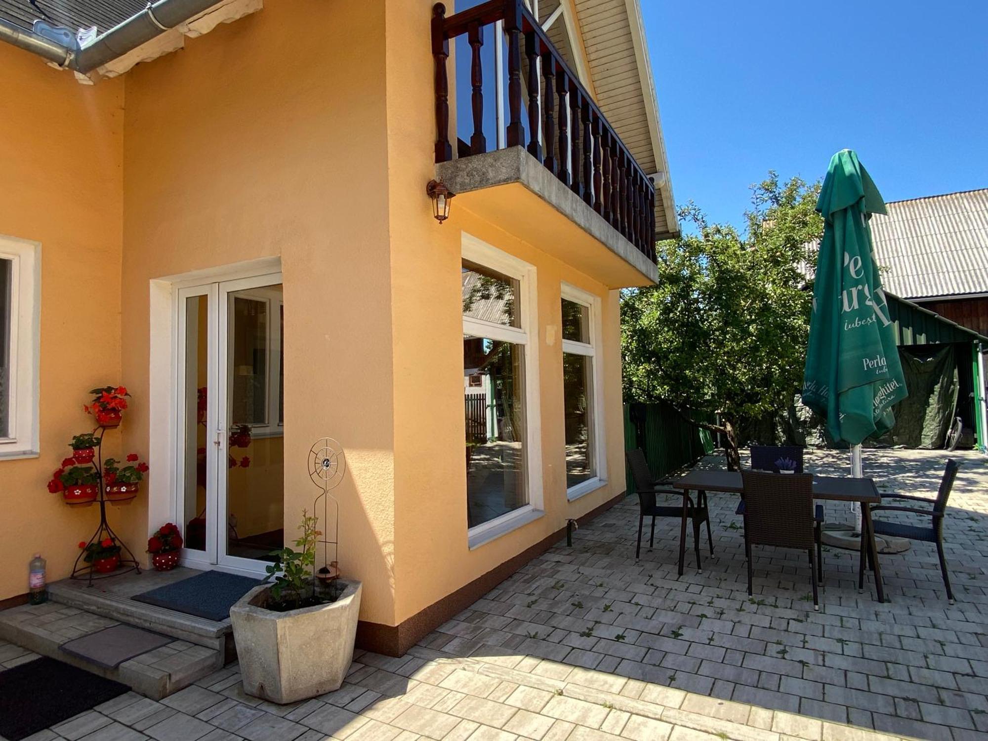 Fuzfa Apartman Joseni  외부 사진
